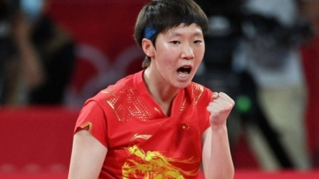 体育24小时速递 连扳3局4-2战胜孙颖莎 王曼昱首夺世乒赛女单冠军