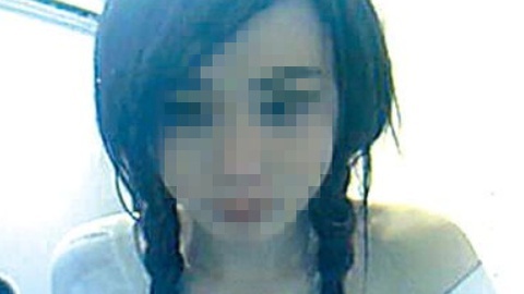 囧闻一箩筐 男子扮美女和三单身男网恋
