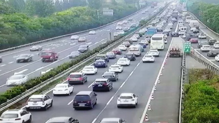 北京晚高峰提前到 二三四环已严重拥堵！