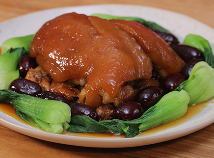 美食台 红枣煨肘 过年餐桌上惊艳大菜