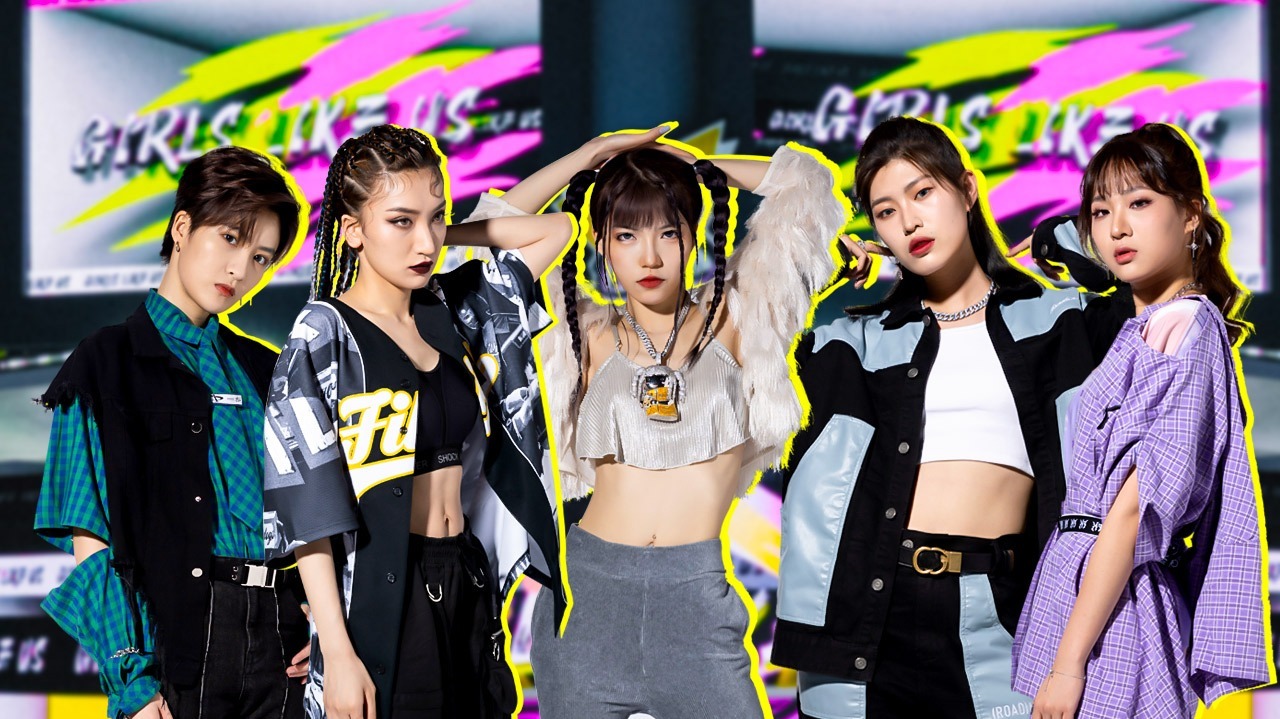 黑怕女孩啥都不怕 第3期：黑怕女孩辩论会→咔咔自曝见过奥特曼？