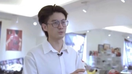 老板团为抢杨时雨给出诱人条件，马锐说出95后现在的消费观