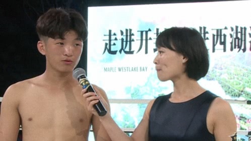 百姓英雄 第2季 场上任你如何抱大腿，我自岿然不动