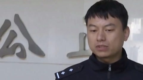 法治中国60分 男童赌气离家 民警化身贴心大哥哥