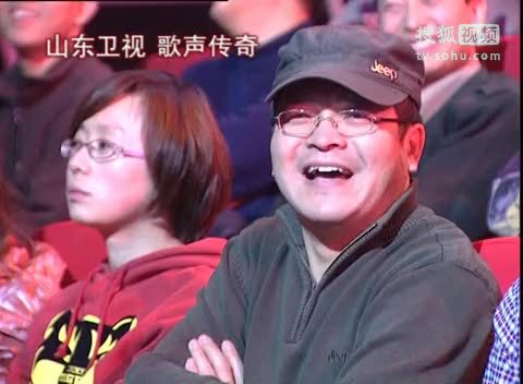 《歌声传奇》山东卫视 歌声传奇 一首歌让熊汝霖被称为“鸡皮疙瘩王子”二世