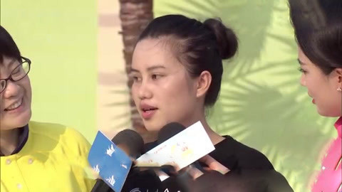男生女生向前冲第十季 广西美女勇敢登顶 斯文小姑娘失误落水