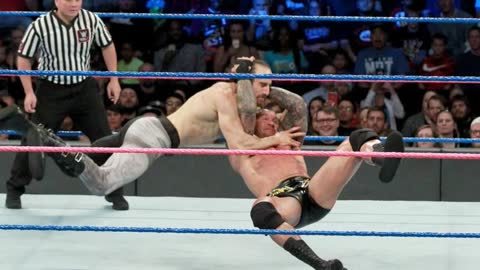 wwe美国职业摔角 兰迪精彩RKO秒杀英语哥 卢瑟夫欲偷袭被识破