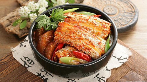 人气美食 五色烤肉 韩国刀鱼 刮起思密达旋风！