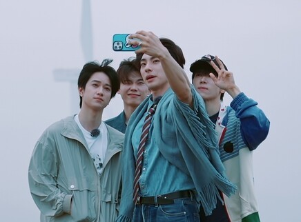 彩蛋版：Y星人集体颁奖惹泪目