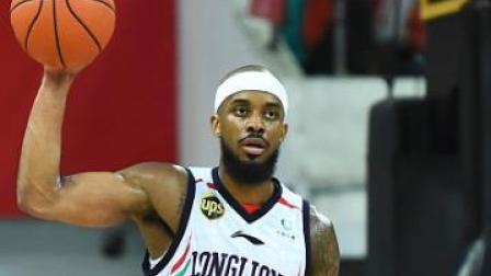 CBA 18/19赛季 龙狮VS吉林第二节：布朗三分命中潇洒飘逸，龙狮72-46结束半场