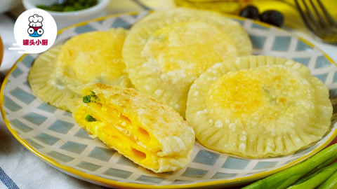 罐头小厨 饺子皮版鸡蛋灌饼