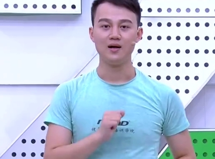 321动起来 高强度训练 塑造完美身材比例