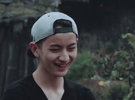 钟福林假扮导演“坑”孙辰