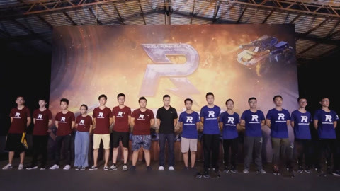 冠军队游戏败北走T台 终极挑战谁能最终获胜