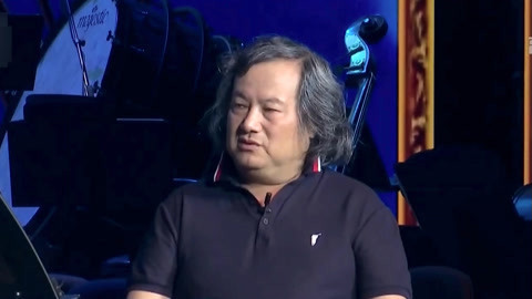 玲听两岸 首位欧州乐团华人指挥家汤沐海 艺术表达离不开经历