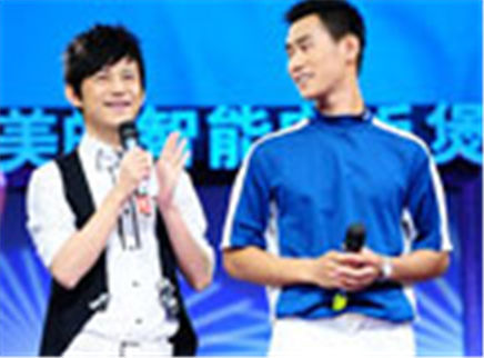 我们约会吧 自信高尔夫教练 惨遭灭灯