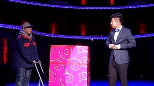 笑料炖包袱 乐疯了！快递员真是神一样的存在