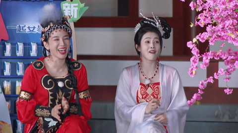 奔跑吧第7季 白鹿蒙眼绕后秒撕孟子义 范丞丞平地摔笑抽baby