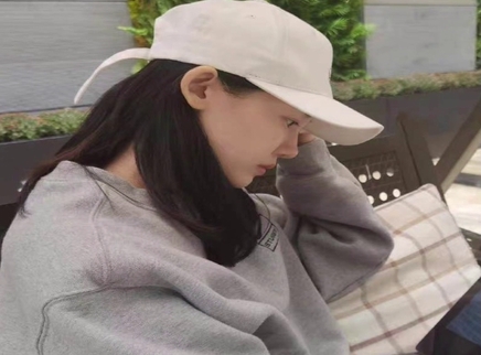 苗苗调侃郑恺是“emo男主”