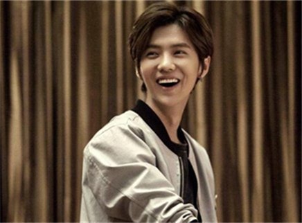 娱乐急先锋 杨幂鹿晗《我是证人》得力挺