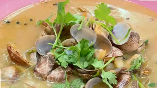 人气美食 陆家嘴传统老面花式浇头“霸王面”来了