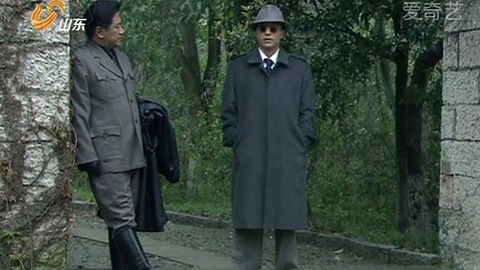 非常剧精彩 实力演员演绎谍战双雄正邪难辨
