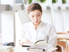 送一百位女孩回家 清北双学霸女主播女流回应质疑 谈感情：想恋爱
