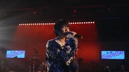 “少年三十不知返”主题演出，白举纲胡宇桐太嗨了