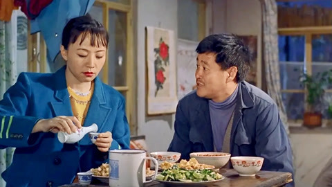 老烟斗看电影 《老烟斗看电影》第402期：赵本山经典作品，最贴合民生的佳作！