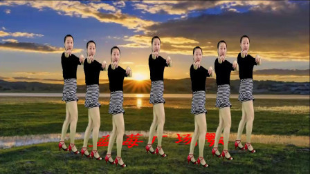 蓝莓思洁广场舞 动感步子舞《采槟榔》甜蜜情歌 动感欢快 简单好看易学