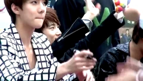 EXO 釜山签名会 主世勋 饭拍版 12/05/08-EXO-K