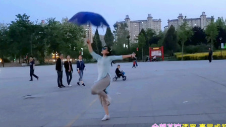 这支舞学了好久《最后还是让人看笑话了》继续努力