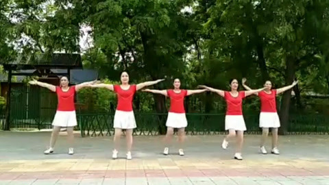 广场舞 广场舞《格桑姑娘》演跳版