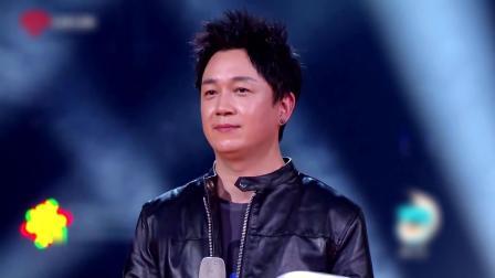 Ella抛媚眼狂撩潘粤明