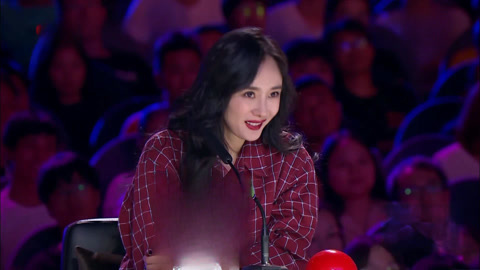 中国达人秀第6季 真人钻火圈吓坏沈腾 杨幂当场答应魔术师求婚？