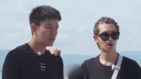 极限挑战第8季 黄景瑜暴走逮人 黄明昊贾乃亮营救海龟(二)