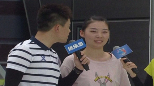 男生女生向前冲 第九季 妹子这个皮肤没有几万块，晒不出来！