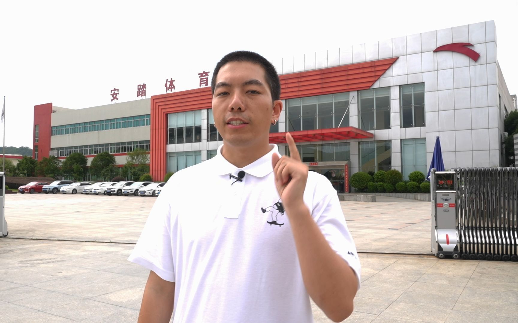 揭秘安踏冲锋衣工厂！安踏膜能超越GORE-TEX 吗？