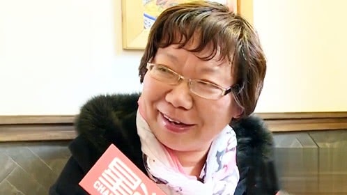 人气美食 上菜啦 又到夜宵季！吃货最爱！羊蝎子似“大排”