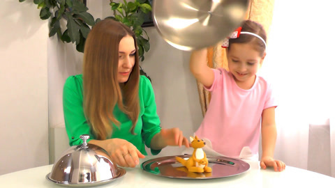 食物挑战中的袋鼠