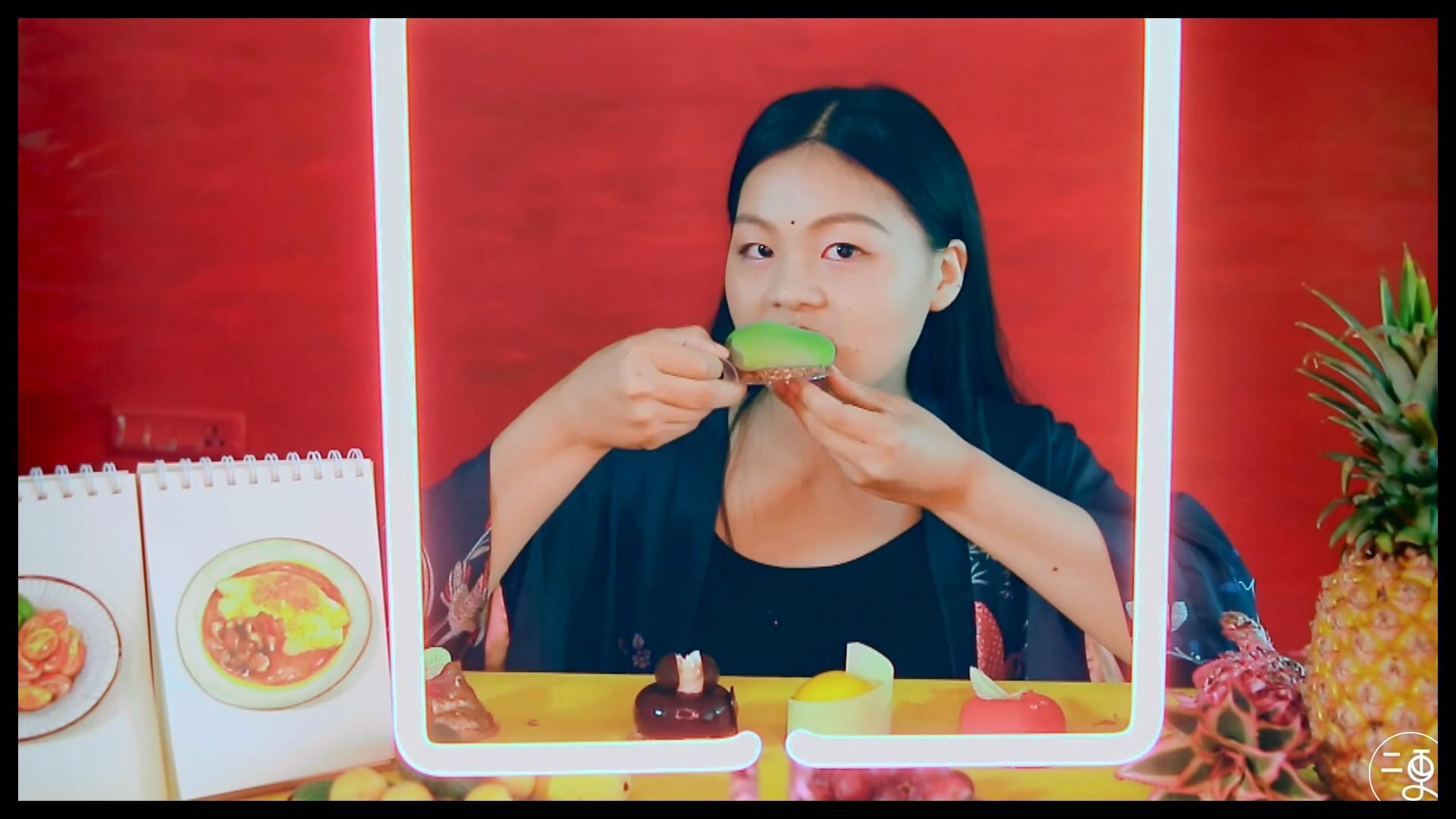 更杭州 边画插画变吃美食，活得真潇洒