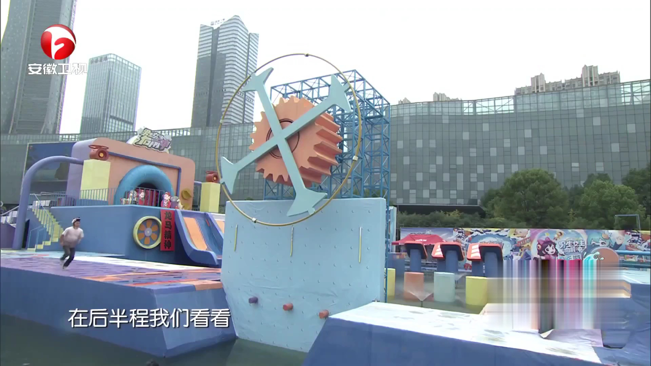 英姿勃发过大年  喜气洋洋向前冲