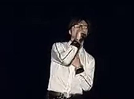 歌手多看点 2018 汪峰演唱会《美丽世界的孤儿》
