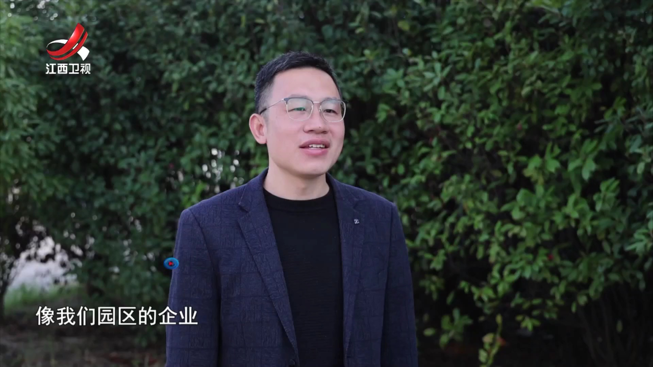 社会传真 智改数转下的工厂“变形记”