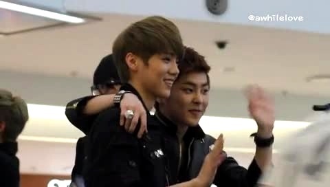 EXO 永登浦签名会 主Xiumin & Luhan 饭拍版 12/05/10-EXO-M