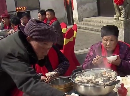 2018&ldquo;中国年 望城味&rdquo;春节活动 望城乔口：耄耋老人齐聚万寿宫