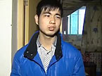 寻情记 父母“囚禁”大学生儿子