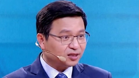 徒步爬山会致膝关节水肿 在家里能做的膝关节锻炼法