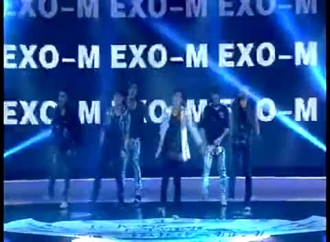 EXO MAMA 第十二届蒙牛酸酸乳音乐风云榜 现场版 12/04/08-EXO-M
