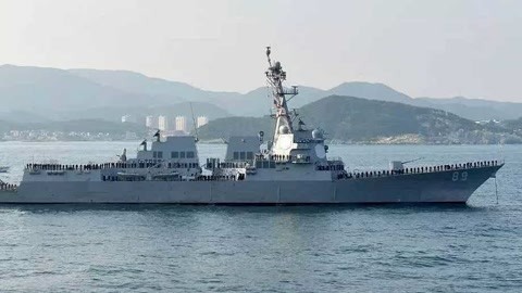 环球火力点 美舰进入南海美济礁12海里